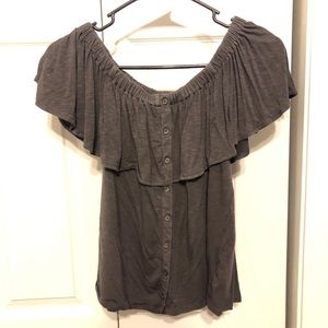 American Eagle off the shoulder Top